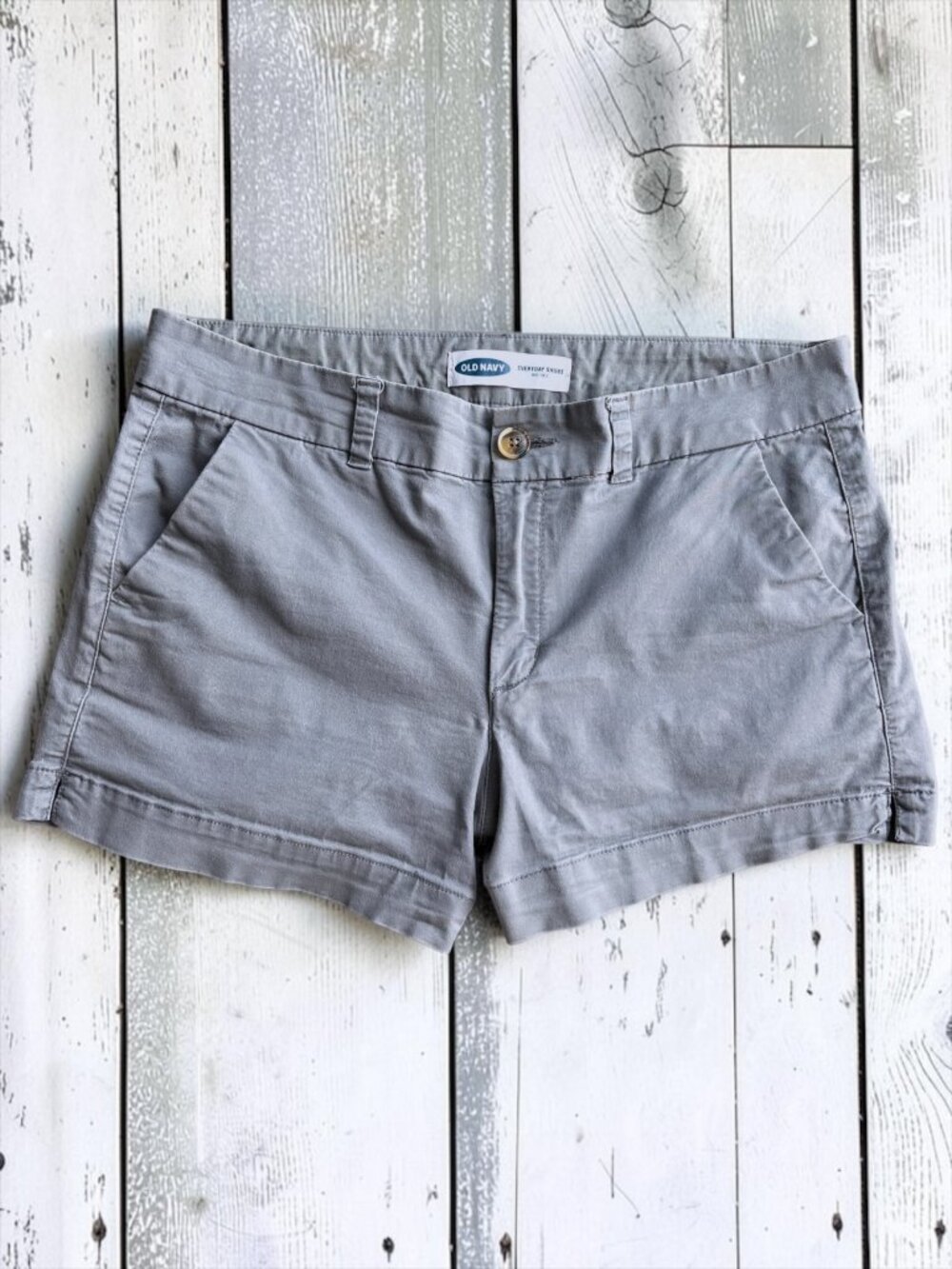 Old Navy Everyday Shorts Gray Chino Stretch Shorts Size 8